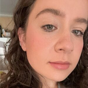 Meet your Posher, Isabelle